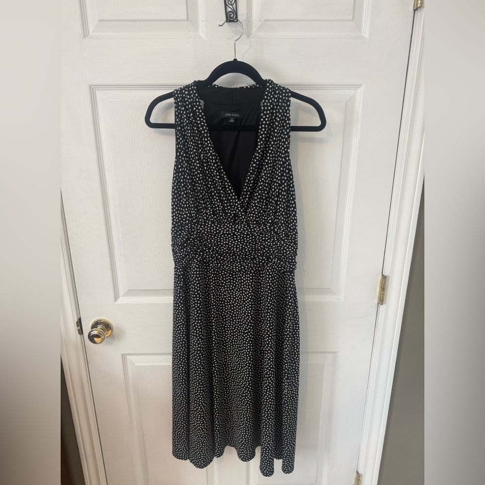 Jones Studio Black and White Polka Dot Sleeveless V-Neck Dress